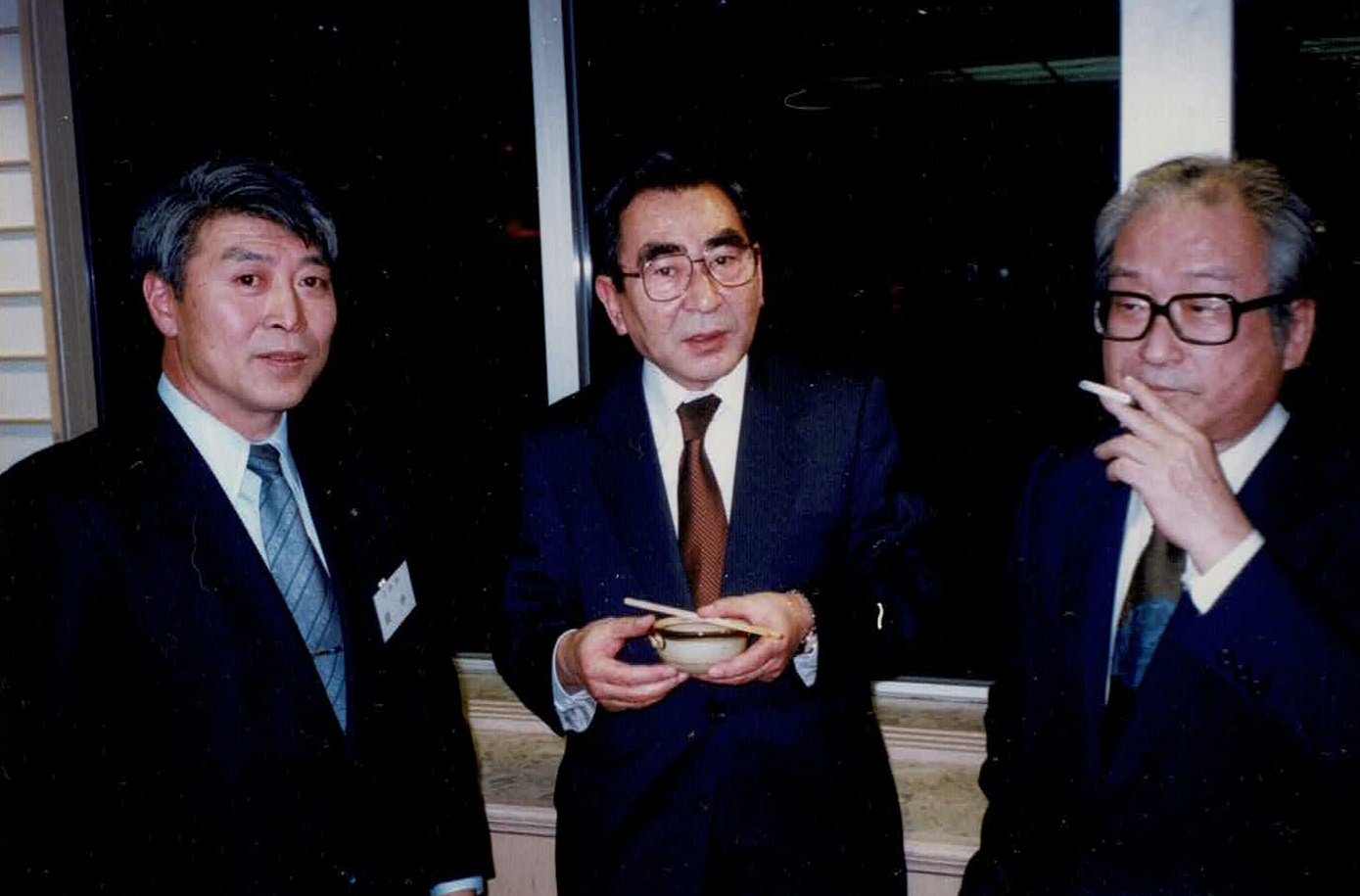 加藤秀俊先生と小松左京（1992年）季刊大林　パーティー2